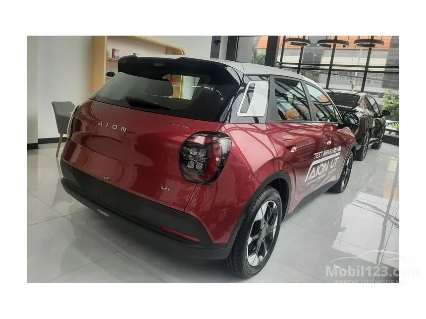 2026 GAC AION UT Premium Hatchback