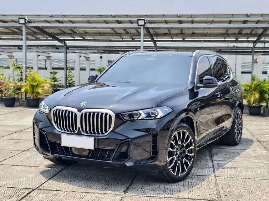 2024 BMW X5 xDrive40i M Sport SUV