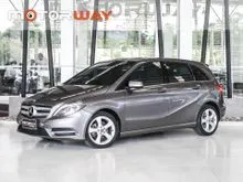 2013 Mercedes-Benz B200 1.6 W246 (ปี 11-16) Sports BlueEFFICIENCY Hatchback