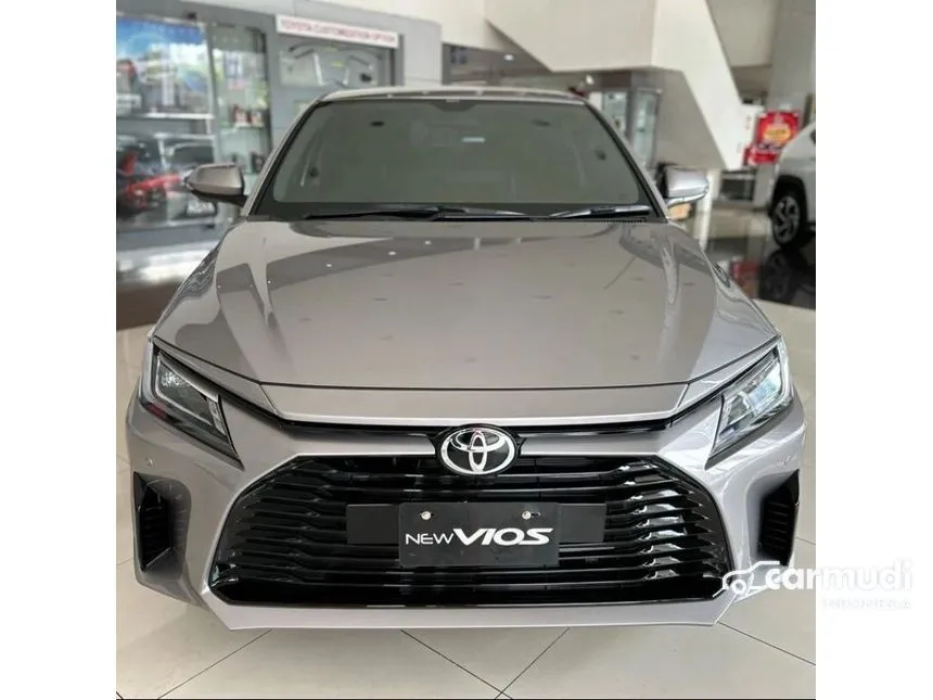 Jual Mobil Toyota Vios 2024 G 1.5 di Banten Automatic Sedan Silver Rp 363.000.000