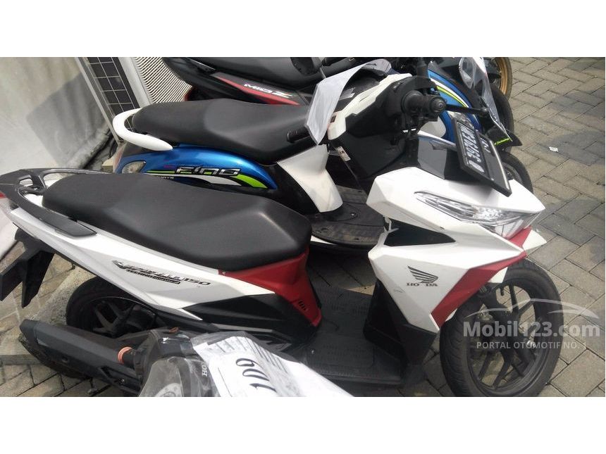 Jual Motor Honda  Vario  2019 150 0 2 di DKI Jakarta 