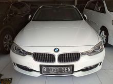 2012 BMW 320i 2.0 Sedan