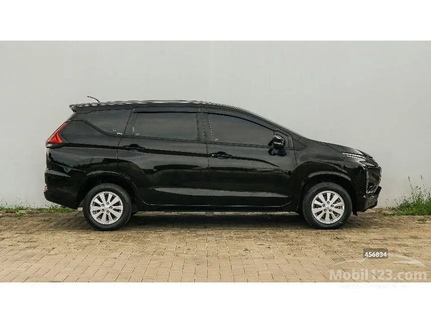 2019 Mitsubishi Xpander GLS MPV
