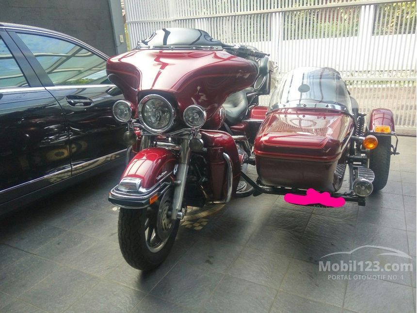 Jual Motor Harley  Davidson  Touring 2013 Rood Glide 1 7 1 7 