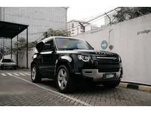 2023 Land Rover Defender 2.0 110 P300 Explorer Package HSE SUV