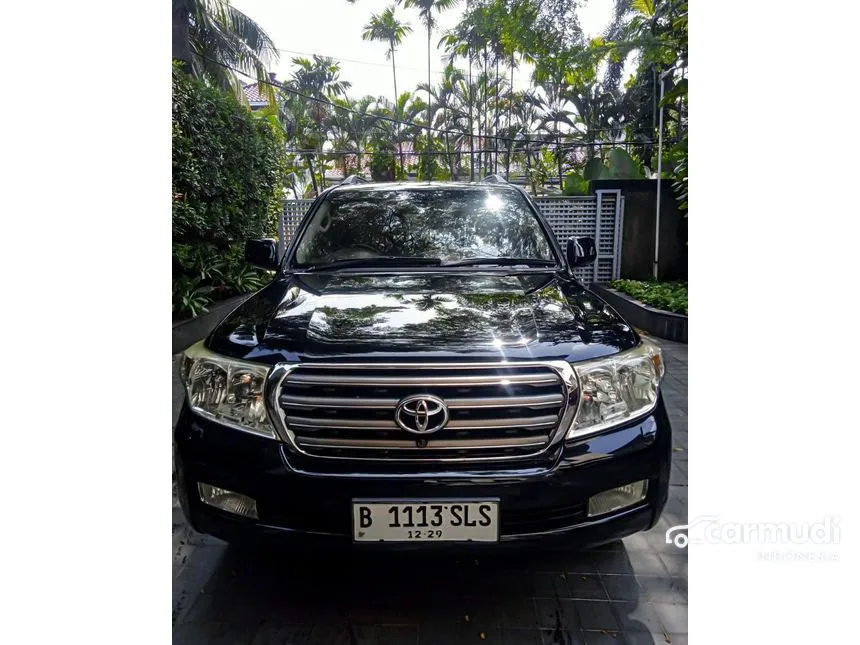 2010 Toyota Land Cruiser 200 Standard spec SUV