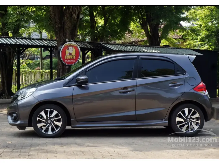 2016 Honda Brio RS Hatchback