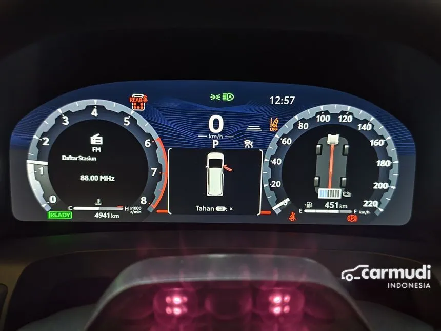 2025 Toyota Alphard HEV Modelista MPV