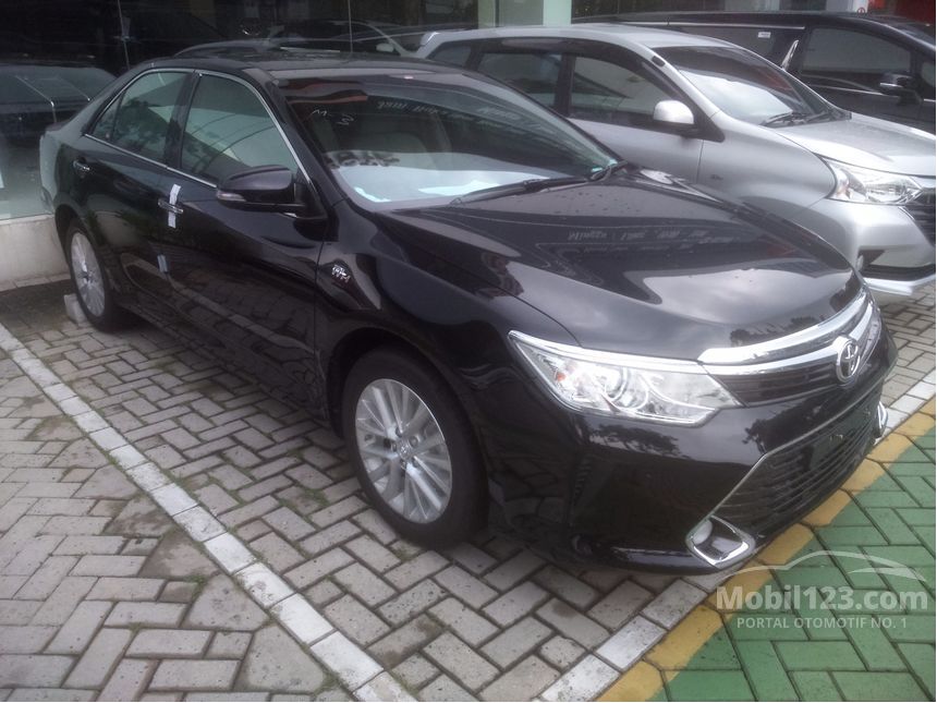 Jual Mobil  Toyota Camry  2019 V 2 5 di DKI Jakarta 