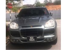 2005 Porsche Cayenne 4.5 Turbo SUV (A)
