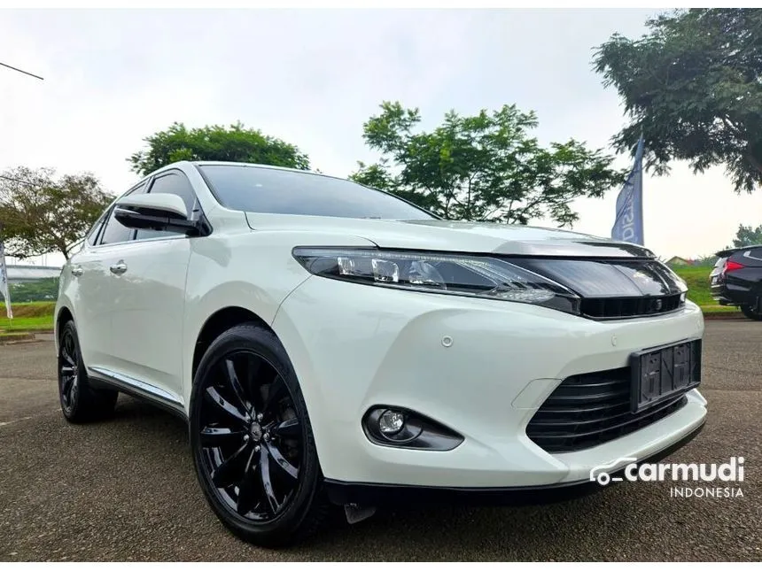 2014 Toyota Harrier SUV