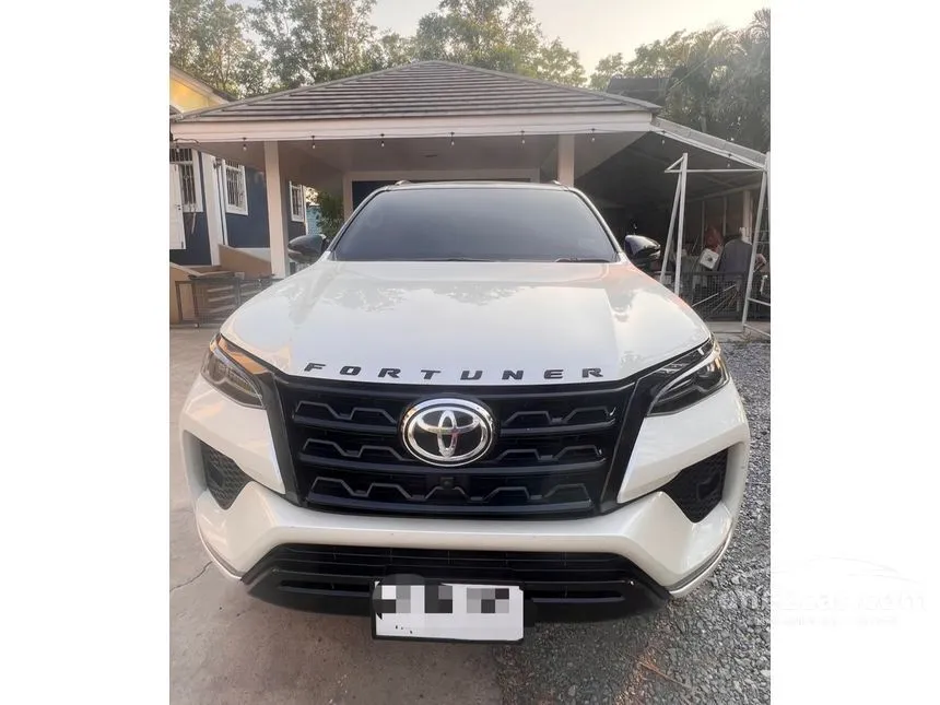 2022 Toyota FORTUNER Commander SUV