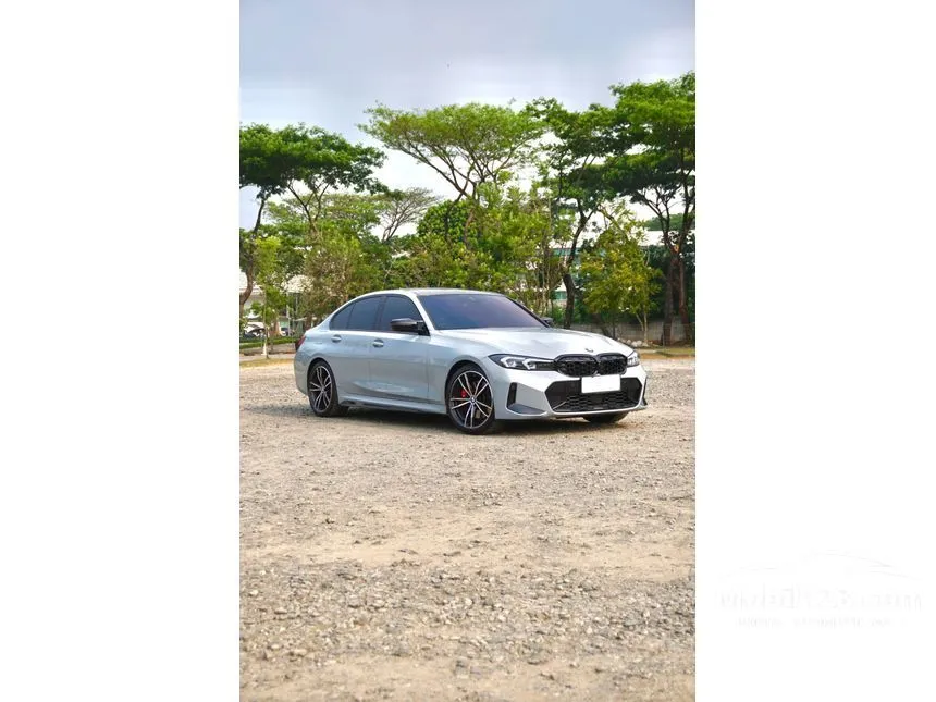2023 BMW 330i M Sport Pro Sedan