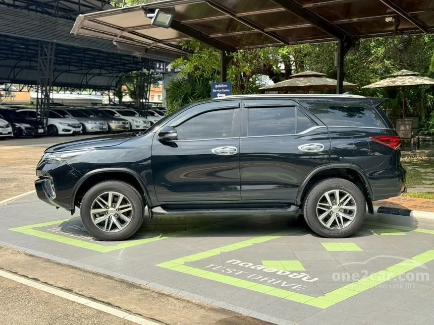 2017 Toyota FORTUNER V SUV