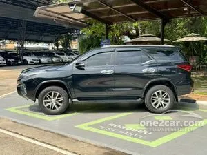 2017 Toyota FORTUNER 2.4 V SUV