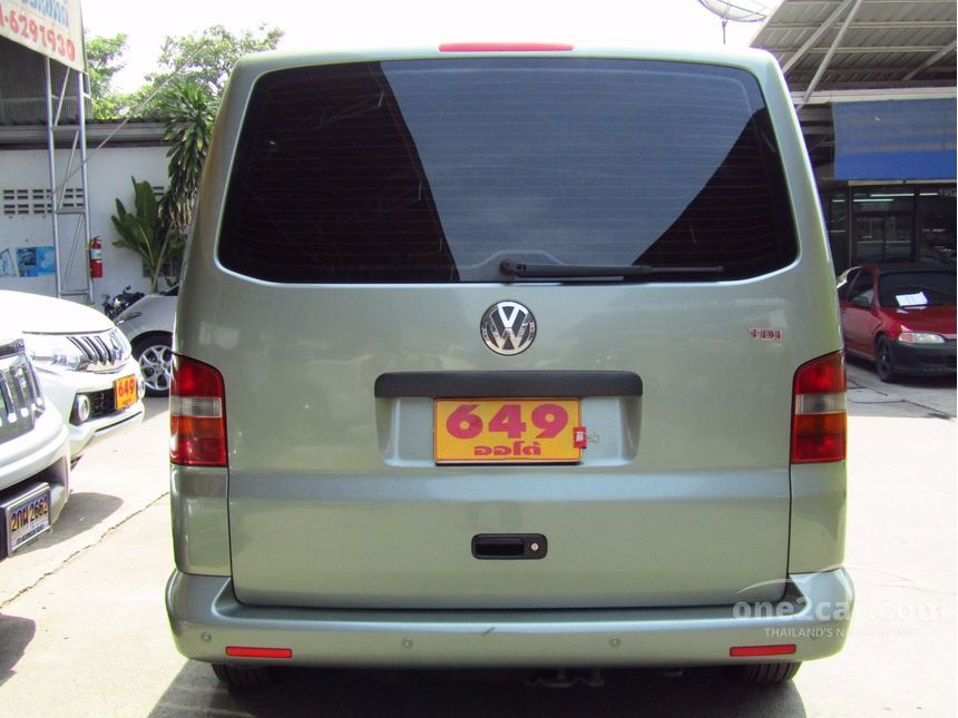 2006 Volkswagen Caravelle Grand VIP Van