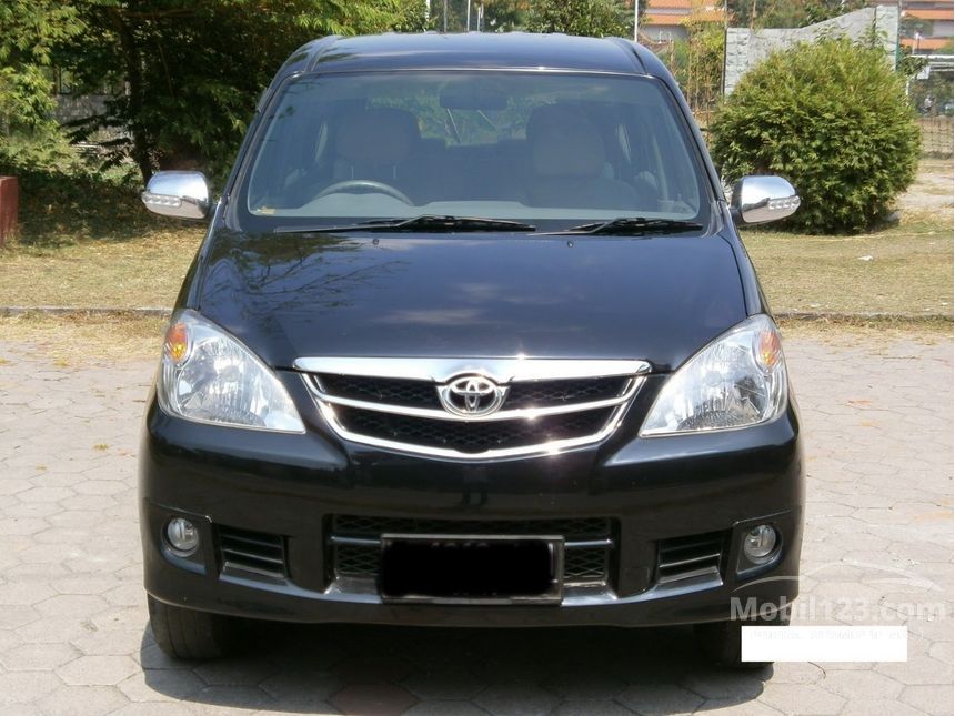 2010 Toyota Avanza G MPV