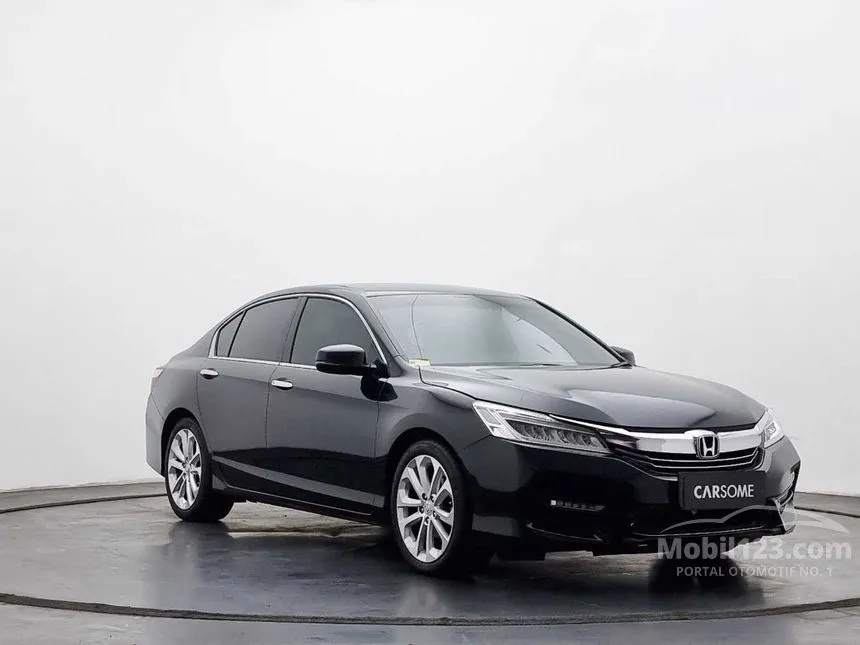 2018 Honda Accord VTi-L Sedan