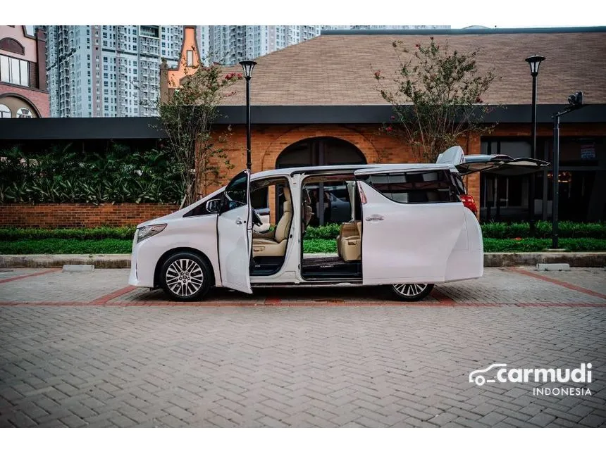 2015 Toyota Alphard G MPV