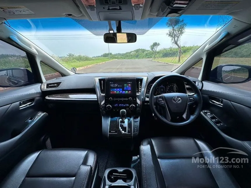 2016 Toyota Alphard S MPV