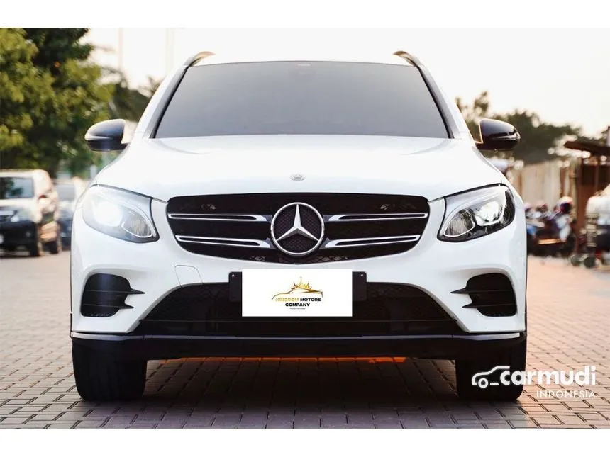 2020 Mercedes-Benz GLC200 AMG Line SUV