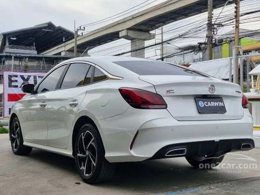 2023 MG MG5 X Sedan