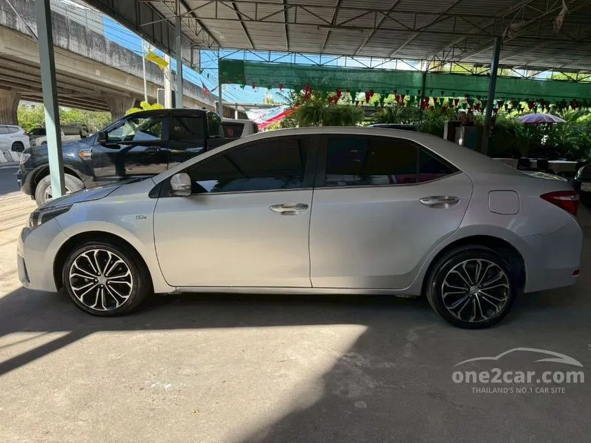 2015 Toyota Corolla Altis G Sedan