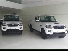 spesial price launcing 2019 Mahindra Scorpio 2,2 Base Spec Pick-up ready stok,siap kirim,siap cari duit
