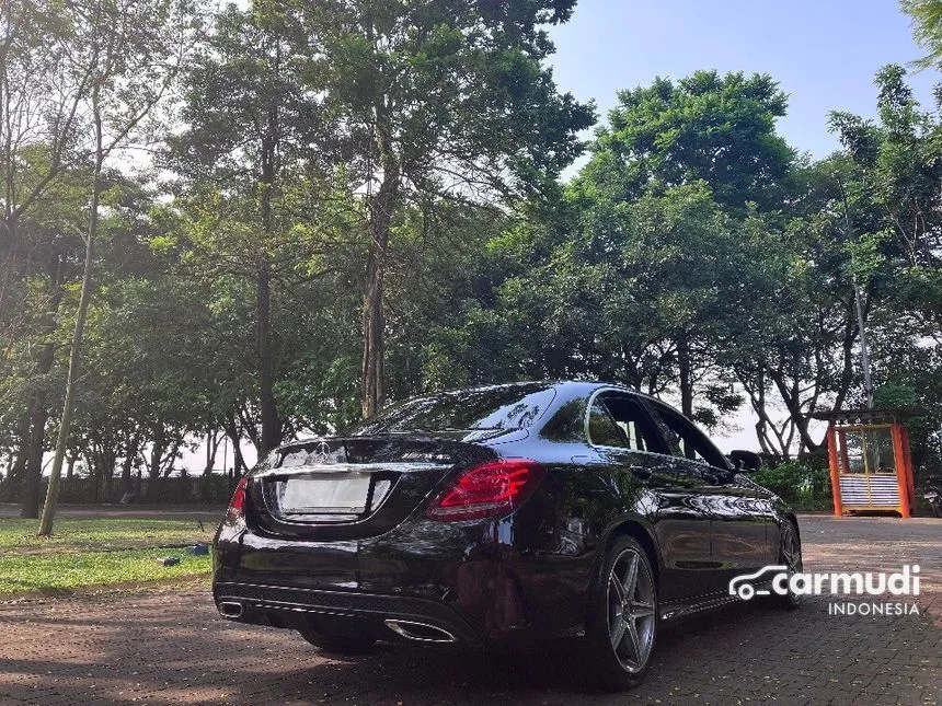 2017 Mercedes-Benz C200 AMG Sedan