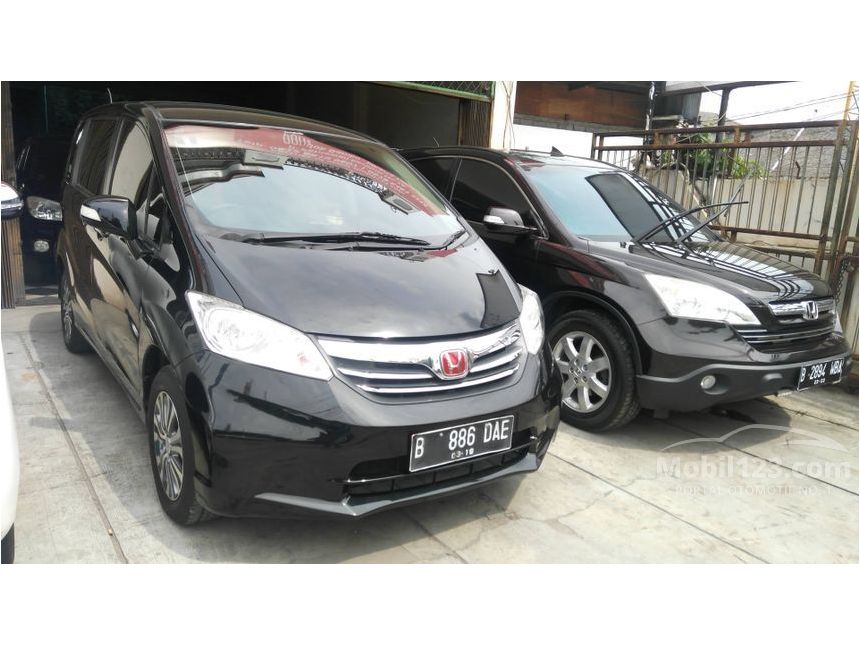 Jual Mobil  Honda Freed  2012 1 5 1 5 di DKI  Jakarta  