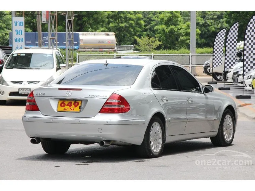2007 Mercedes-Benz E200 Kompressor Elegance Sedan