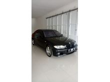 2003 BMW 330i hitam Istimewa