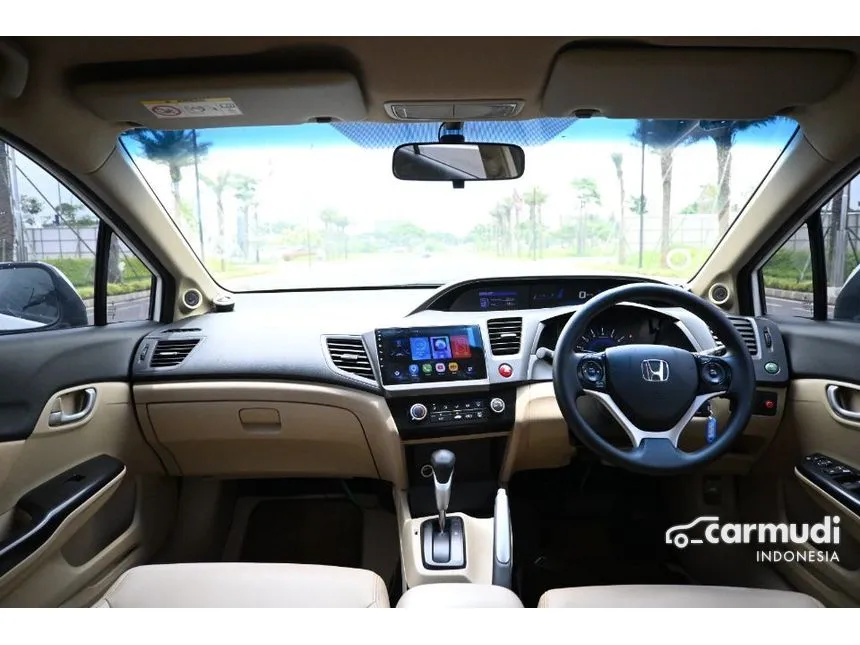 2019 Toyota Camry V Sedan