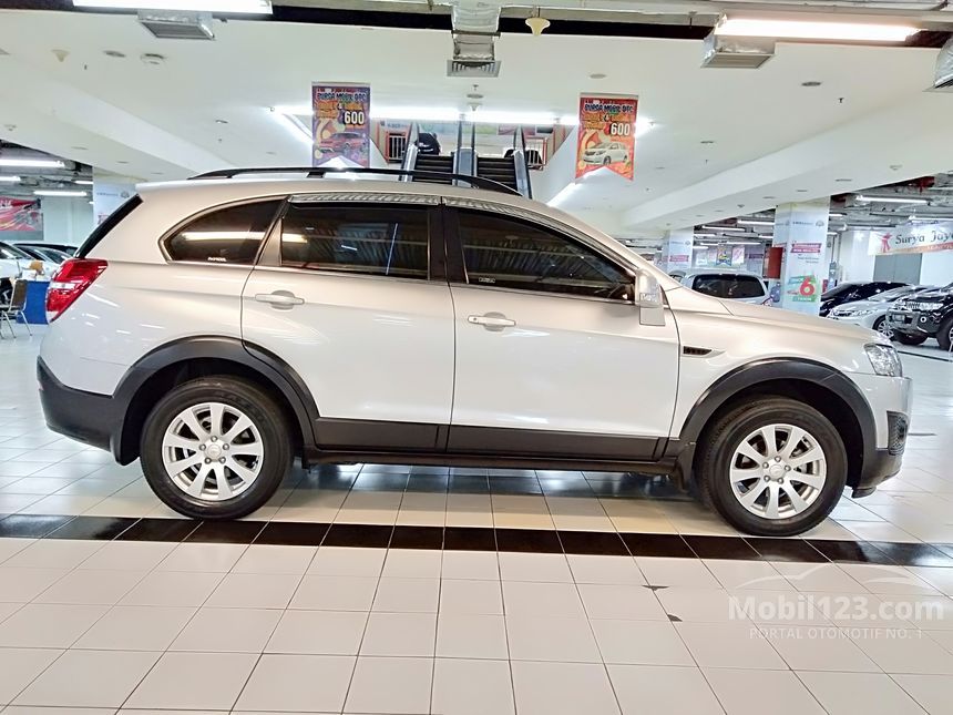  Jual  Mobil Chevrolet Captiva 2021 Pearl White 2 0 di  Jawa  