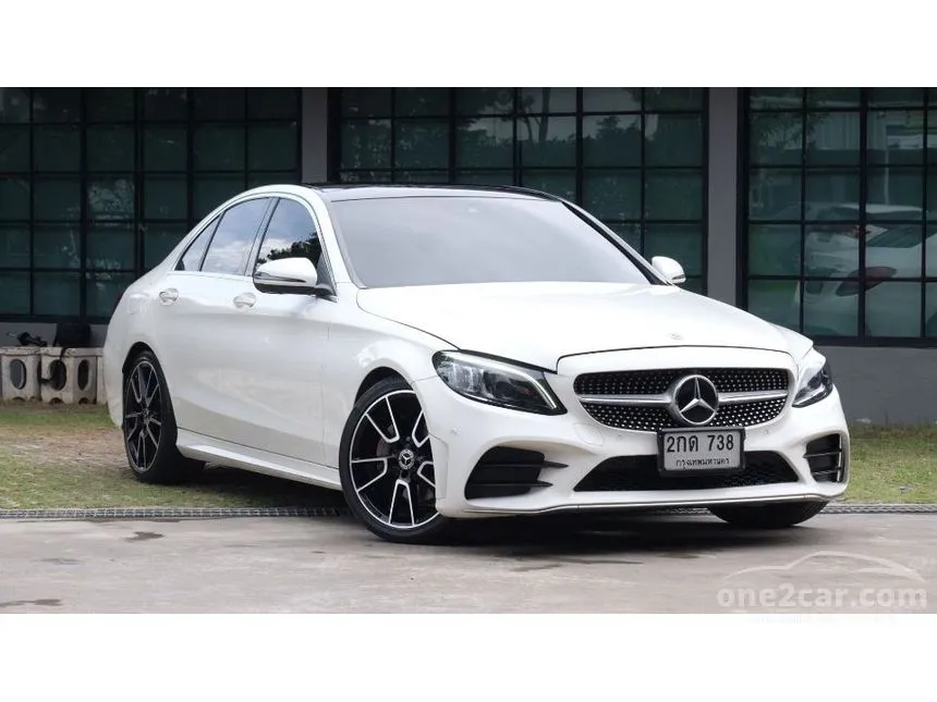 2019 Mercedes-Benz C220 d AMG Dynamic Sedan