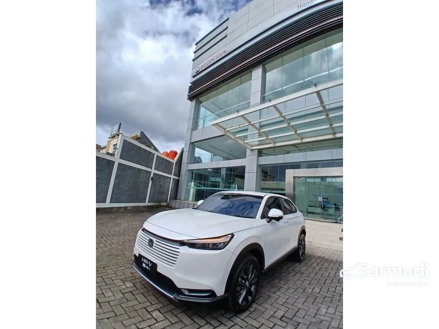 2025 Honda HR-V e:HEV SUV