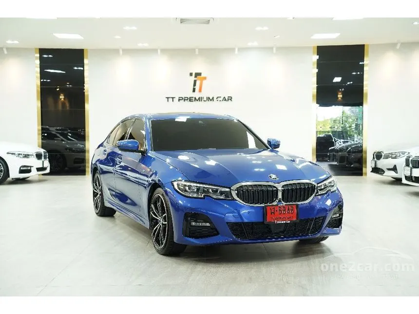 2022 BMW 330e M Sport Sedan