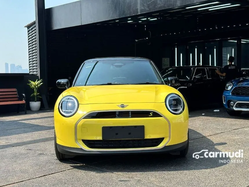 2024 MINI Cooper S Electric Resolute Edition 3 Door Hatchback