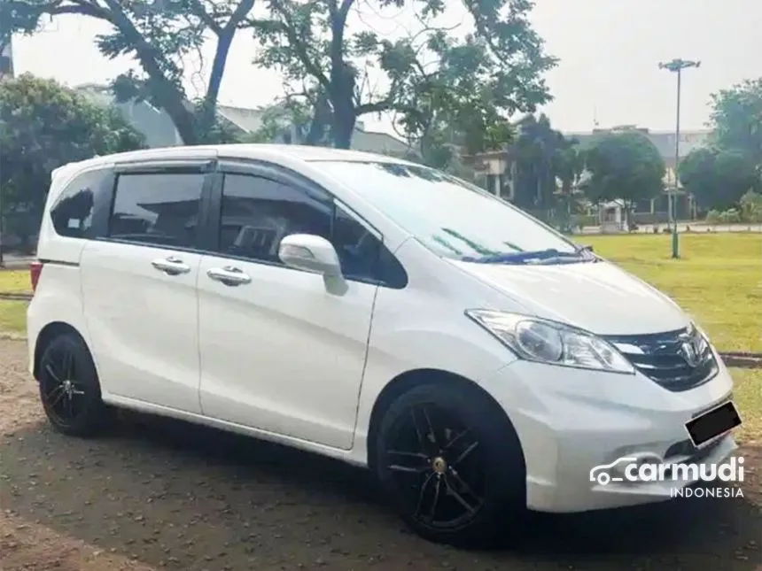 2013 Honda Freed E MPV