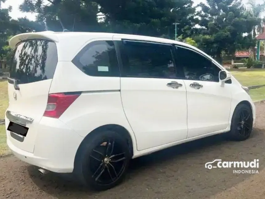 2013 Honda Freed E MPV