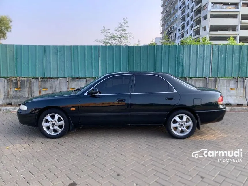 1995 Mazda Cronos 2.5 V6 Sedan