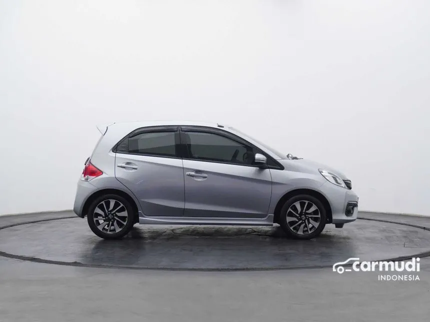 2016 Honda Brio RS Hatchback