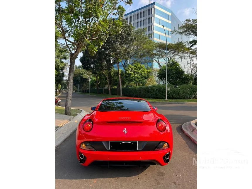 2010 Ferrari California Convertible