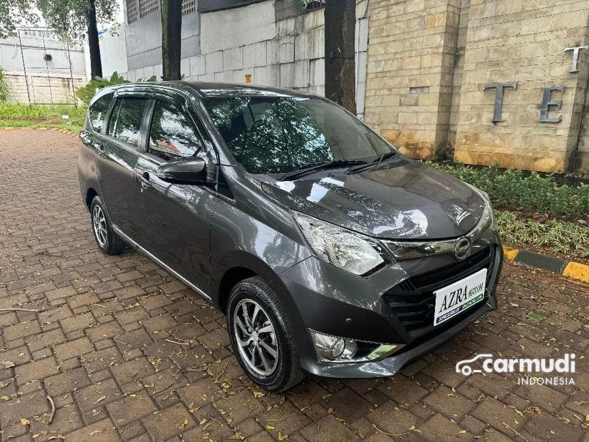 2016 Daihatsu Sigra R Deluxe MPV