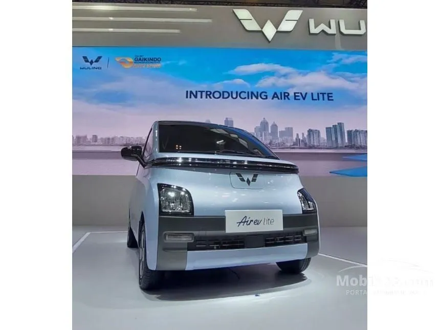 Jual Mobil Wuling EV 2024 Air ev Lite di Jawa Barat Automatic Hatchback Biru Rp 169.999.999