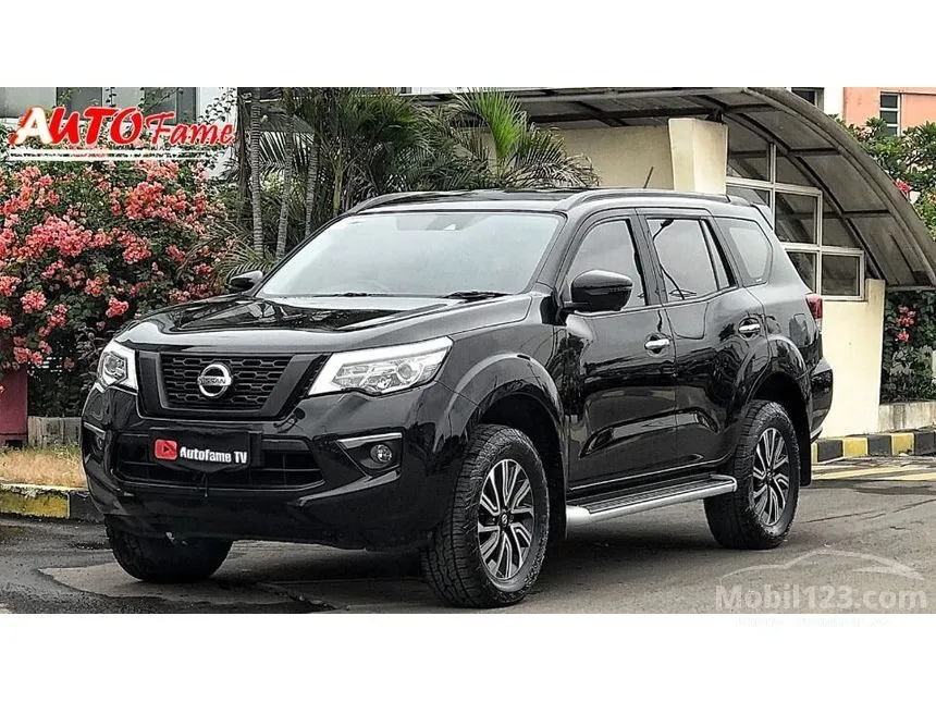 Jual Mobil Nissan Terra 2018 VL 2.5 di DKI Jakarta Automatic Wagon Hitam Rp 330.000.000