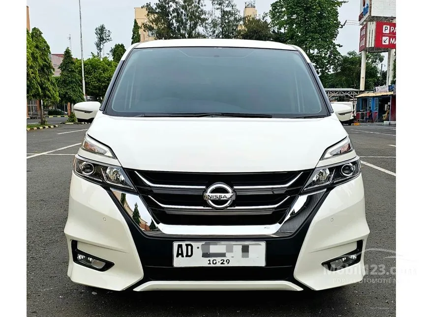 Jual Mobil Nissan Serena 2019 Highway Star 2.0 di Jawa Tengah Automatic MPV Putih Rp 299.000.000