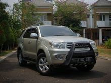 2010 Toyota Fortuner 2.5 G SUV