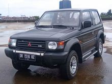 1996 Mitsubishi Pajero 3.0 V6 3.0 SUV Offroad 4WD