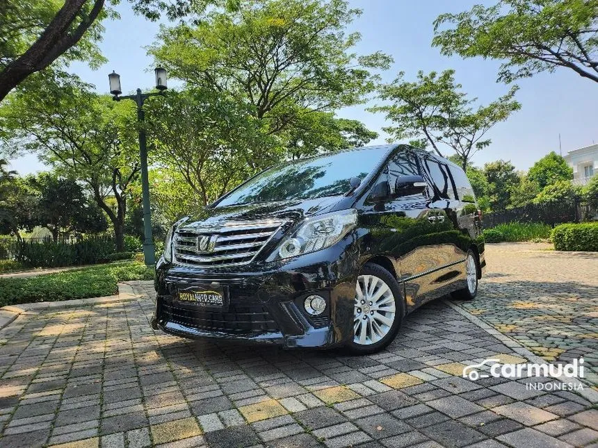 2012 Toyota Alphard SC MPV